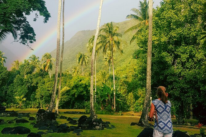 Unique Tahiti tour to Teahupoo – small group, perso combo tour