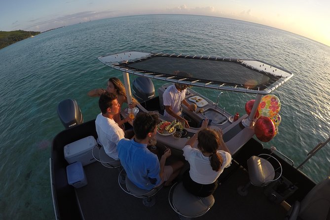 Toa boat Bora Bora Private Sunset On Entertainer Bar Boat