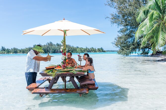 Private Bora Bora Snorkeling Cruise with Optional Vegetarian Lunch on the Beach